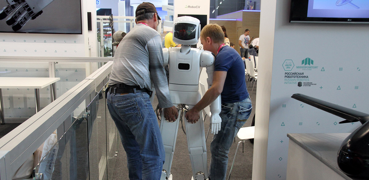 Они могут причинить вред: в России введут ответственность для владельцев роботов