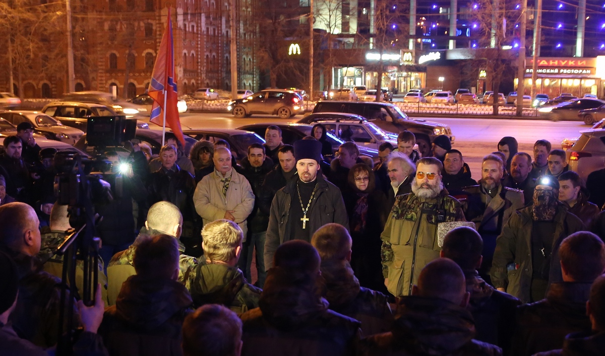 Священника, благословившего роту добровольцев на поездку в Донбасс, отлучили от служения