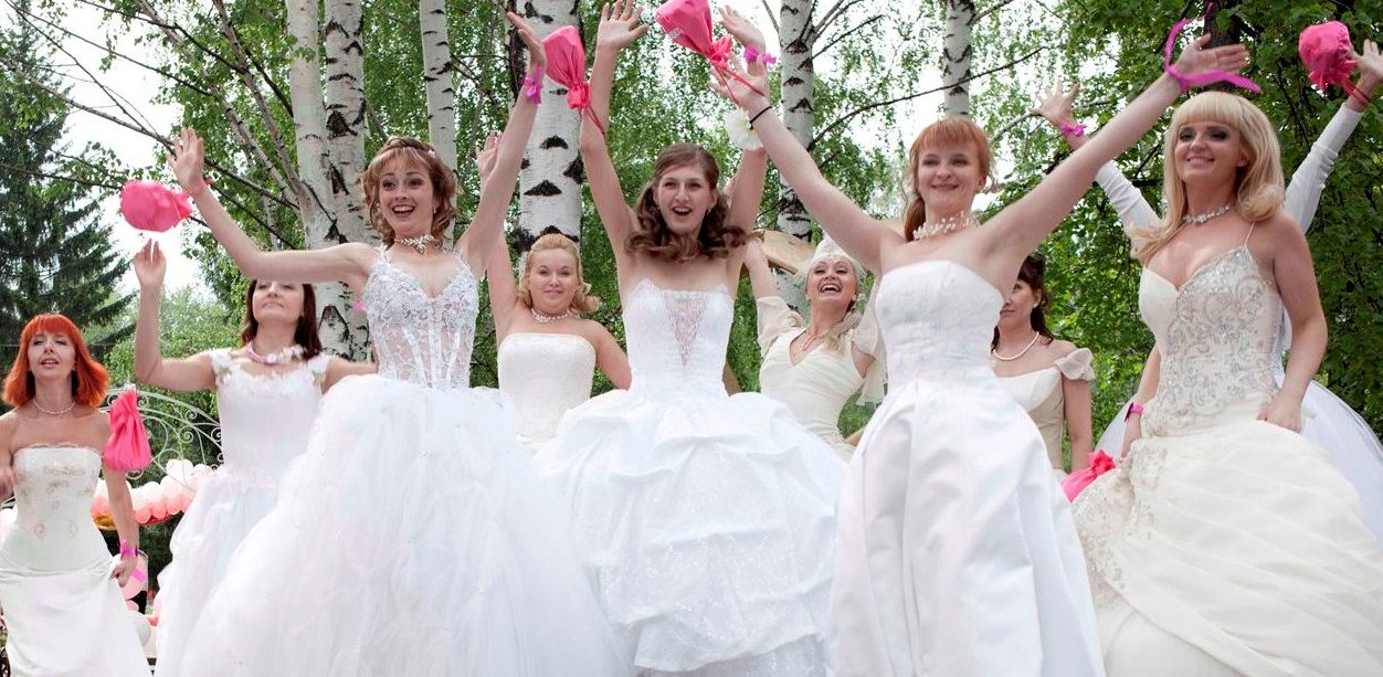 Россияне смогут жениться и разводиться в интернете