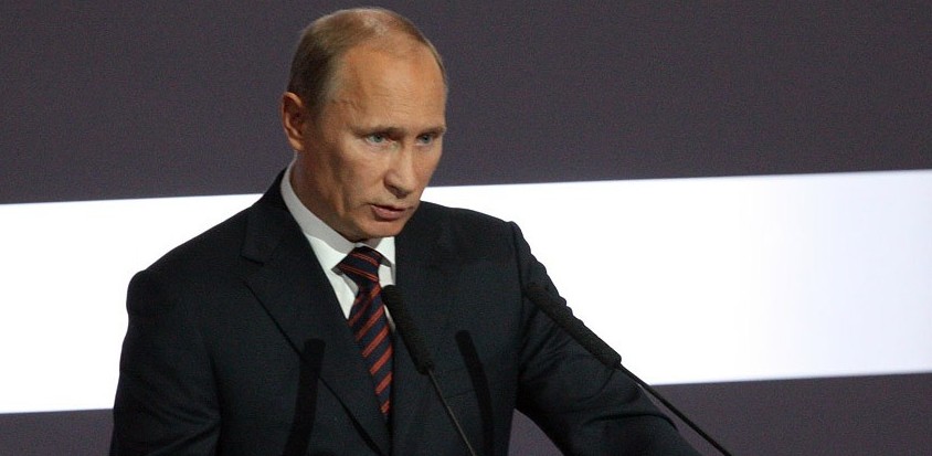 Пожизненное заключение и уголовная ответственность для школьников: Путин подписал «пакет Яровой»