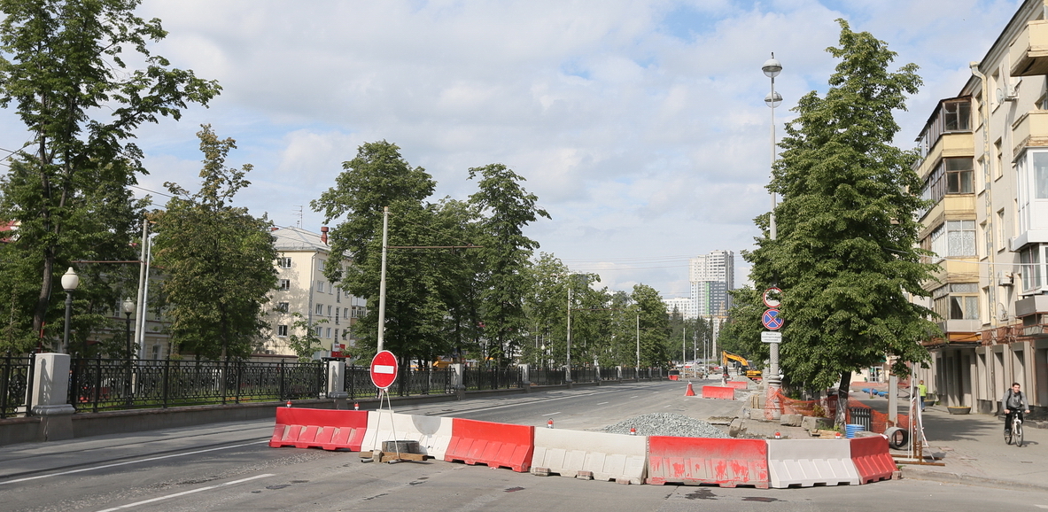 Апокалипсис сегодня: как объезжать наглухо закрытый перекресток Ленина — Московская