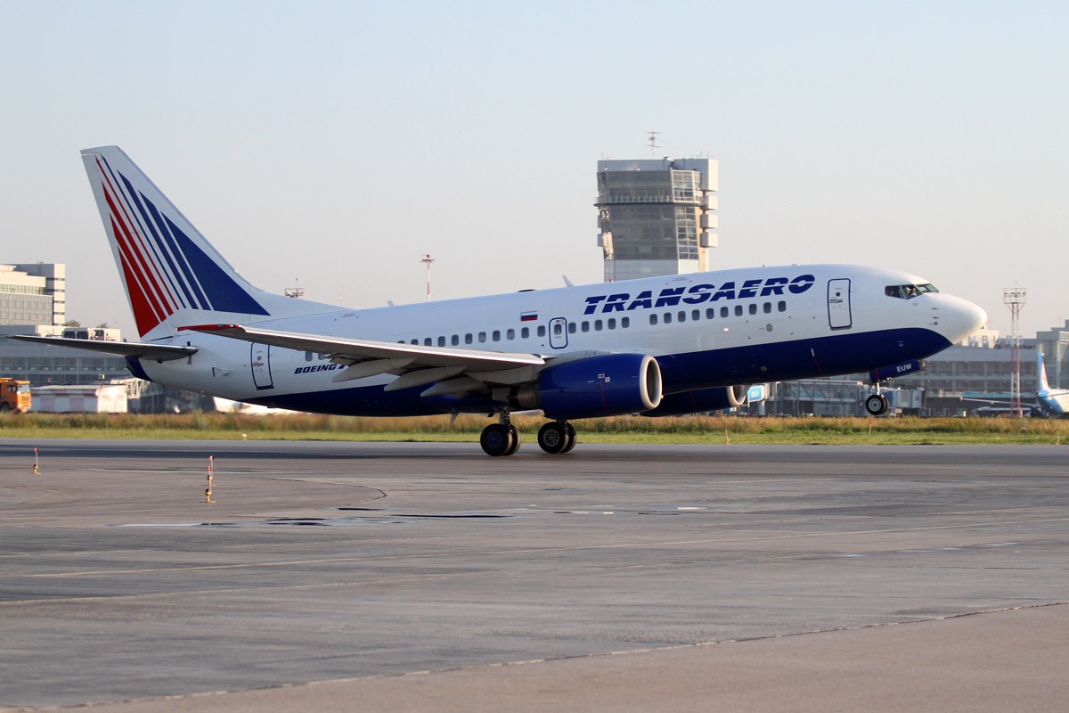 Самолет из Екатеринбурга экстренно сел в Волгограде из-за кровотечения у пассажира