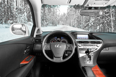Long-drive: Lexus RX270 и склоны горы Воронина