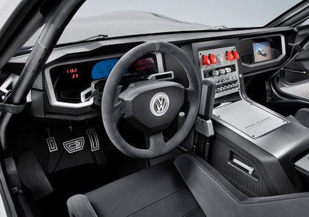 Volkswagen хочет продавать гоночный и золотой Touareg