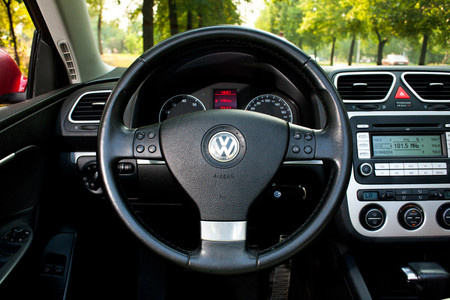 Volkswagen Eos: колесница цвета утренней зари