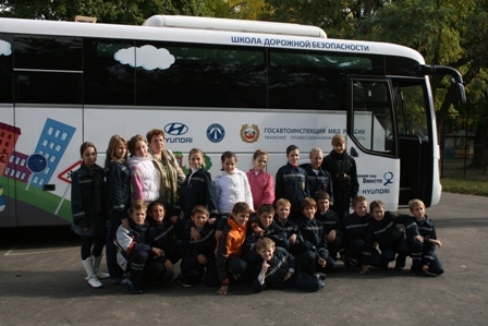 В Екатеринбург приедет автобус-тренажер, имитирующий ДТП