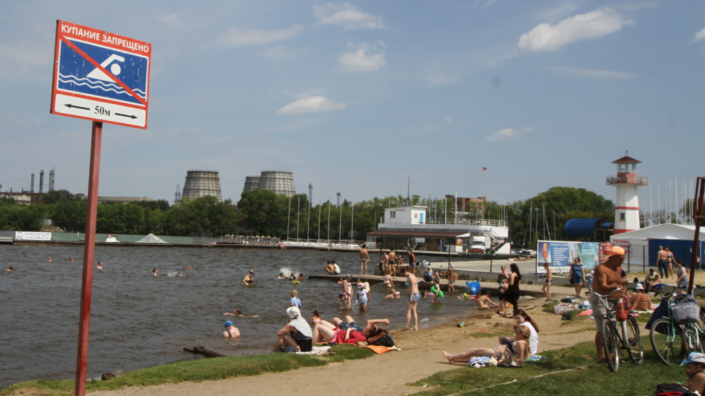 Роспотребнадзор проверил водоемы в Екатеринбурге. В них нашли кишечную палочку, паразитов и марганец
