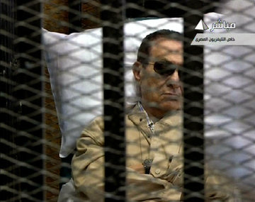 Экс-президент Египта осужден пожизненно за разгон митингов