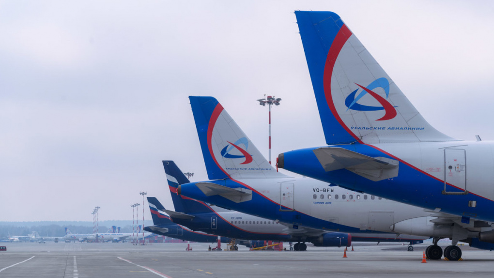 «Уральские авиалинии» назвали восемь причин постоянных задержек их рейсов