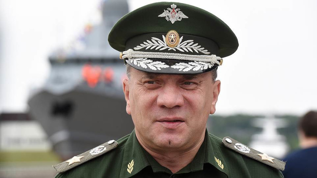 Михаил Мишустин назначил вице-премьера по оборонно-промышленному комплексу куратором УрФО