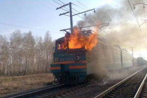 Под Каменском-Уральским загорелся поезд