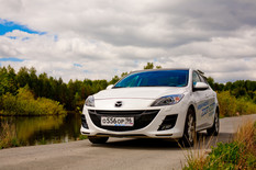 Mazda 3 new: издание второе, заостренное и рафинированное