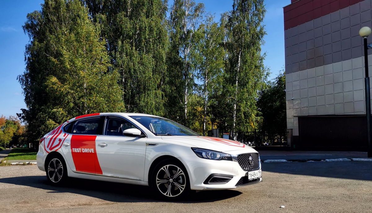 В Россию заходит как бы британский автопроизводитель MG. Что оно такое и как едет