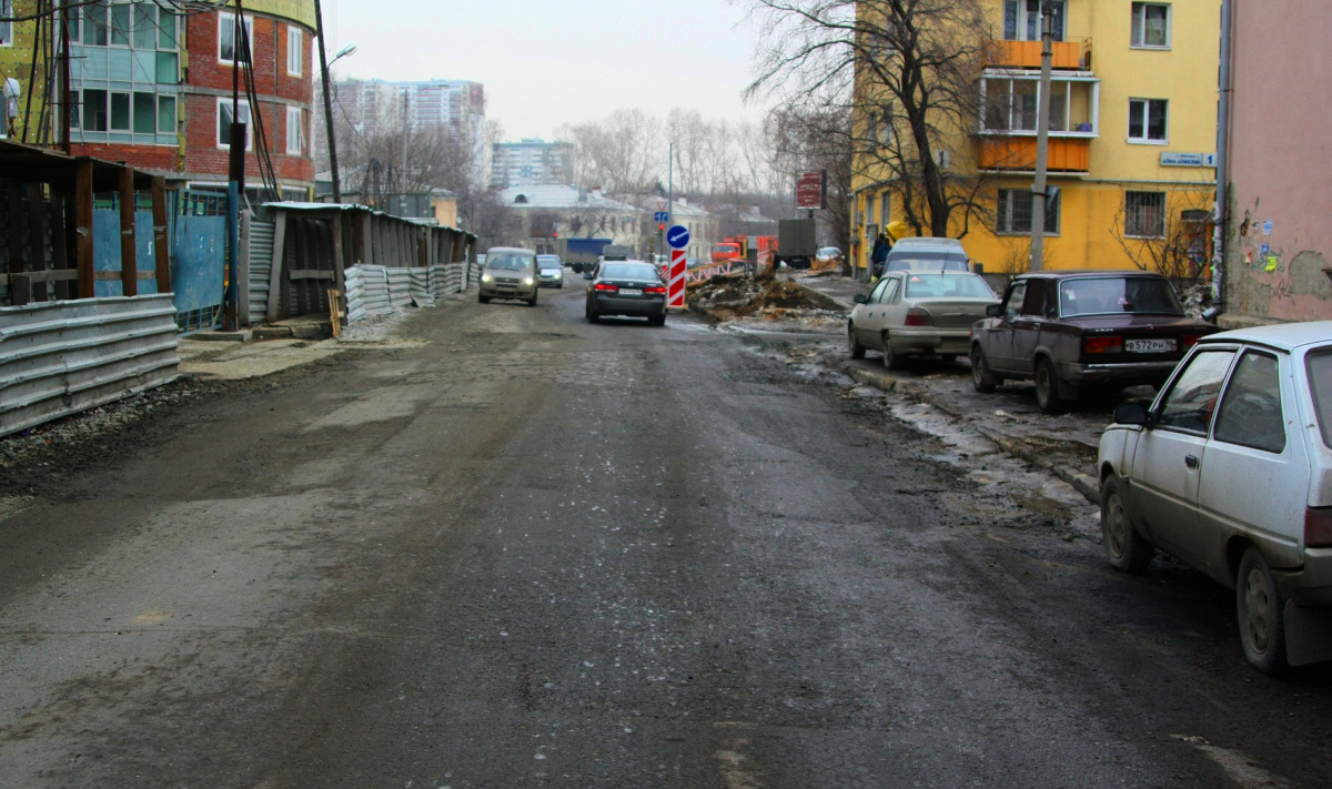 Улицу Саввы Белых починят к 1 июня