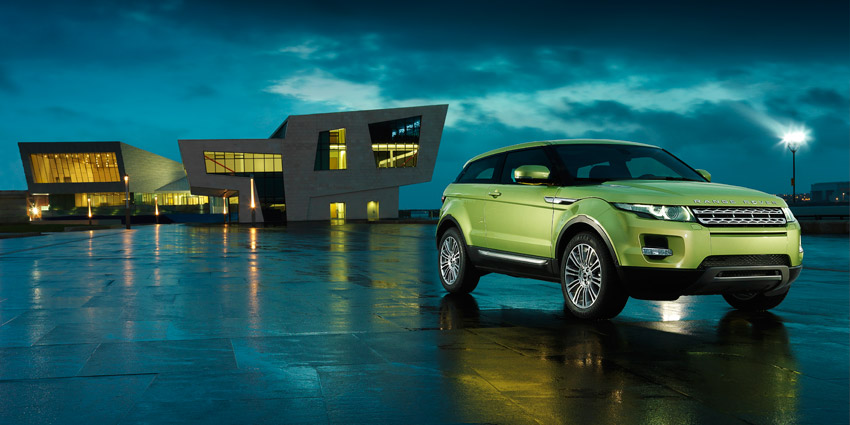 Дилеры Екатеринбурга начали прием заказов на купе Range Rover