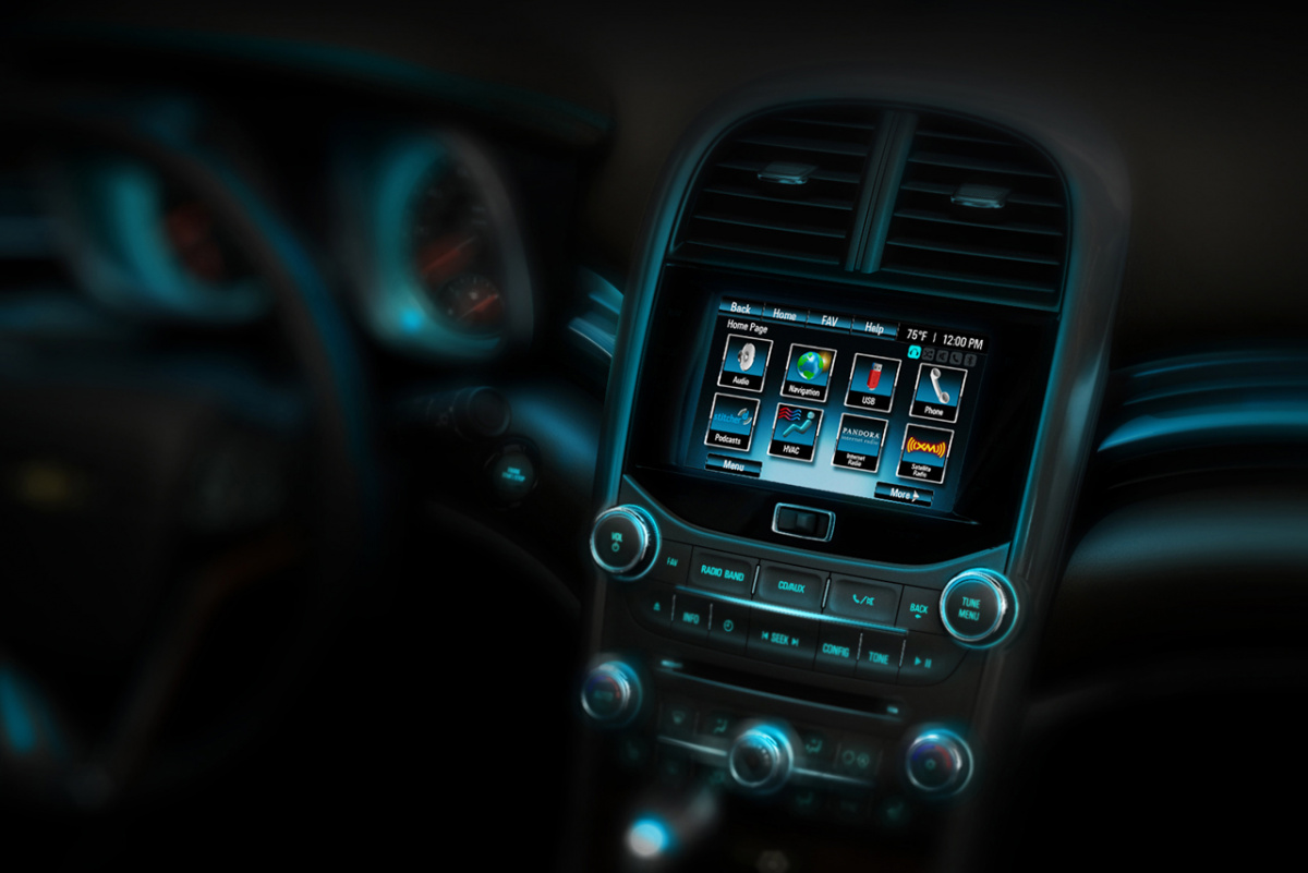 Chevrolet показала новый большой седан