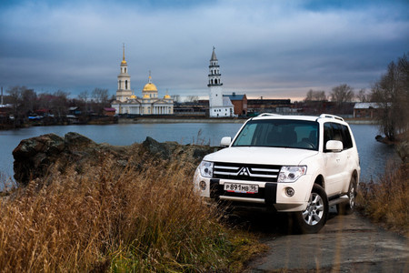 Mitsubishi Pajero IV: Путешествие из Екатеринбурга в Невьянск