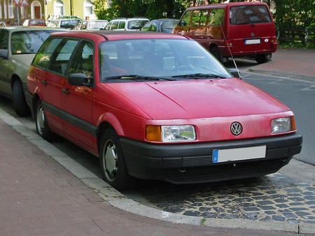 Volkswagen Passat: образцово-подражательный