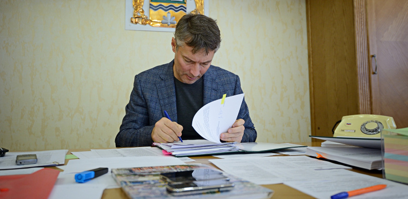 Декларация независимости городов: Евгений Ройзман собрал мэров на войну за полномочия
